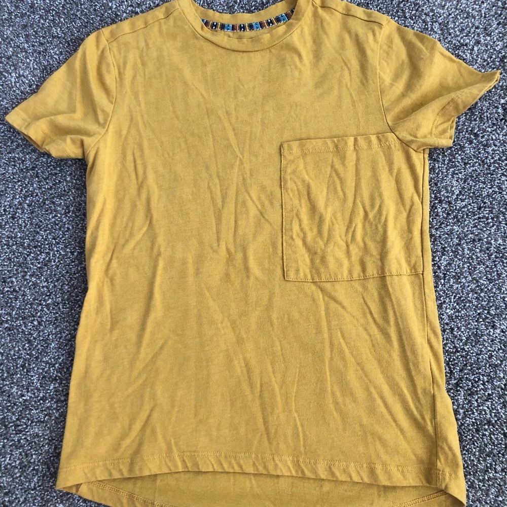 girls shirt
